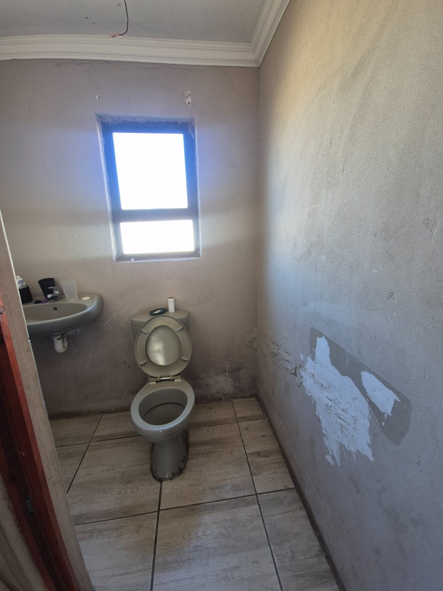 3 Bedroom Property for Sale in Zwide Eastern Cape